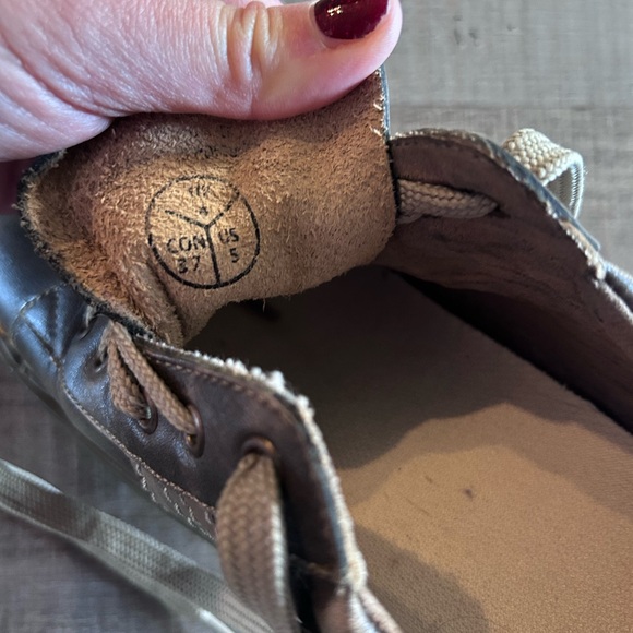 Doc Martens olive green Big Kid Size 5 VGUC - Picture 5 of 5